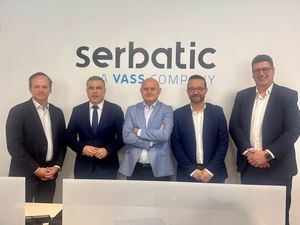 El Ayuntamiento felicita a Serbatic por sus nuevas oficinas y por “contribuir a la transición digital de las empresas albaceteñas”