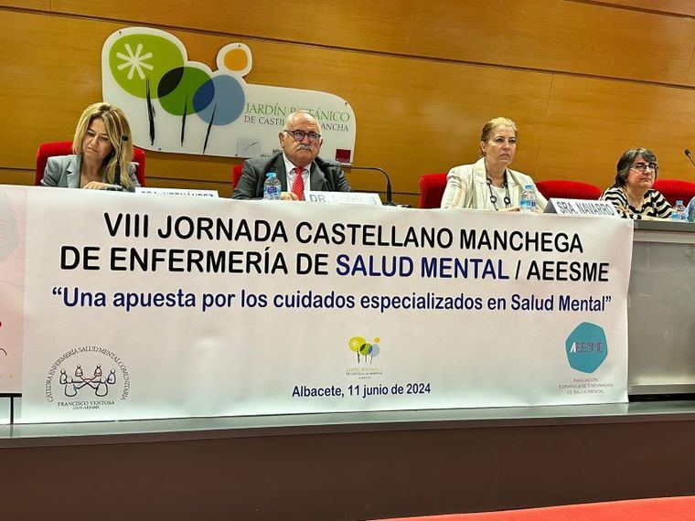 Llanos Navarro destaca la importancia de la formación para profesionales de Enfermería de cara a “mejorar la atención en Salud Mental”