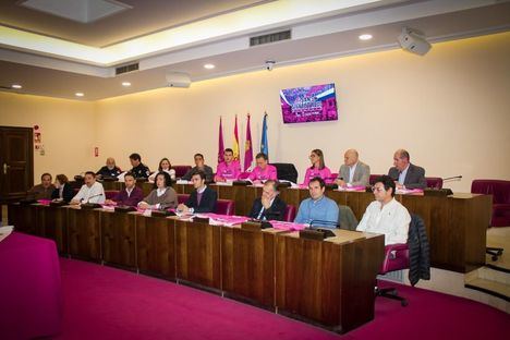 Más de 6.000 personas participarán en la San Silvestre, y se van a ofrecer 500 nuevos dorsales para que nadie se quede fuera de la gran fiesta deportiva de fin de año