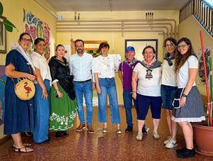 Serrallé y Calero comparten el Día de la región con la comunidad educativa del Virgen de Los Llanos, “que cuida y promueve las tradiciones manchegas”