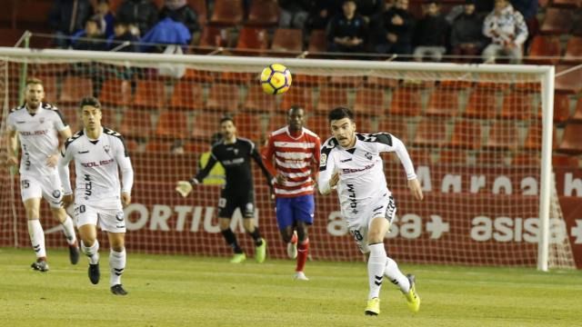 2-1. El Albacete se aleja de los puestos de descenso y deja tocado al Granada