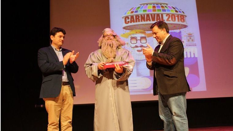Manuel Serrano anima a los albaceteños a participar en el Carnaval 2018 y a disfrutar de las actividades programadas por el Ayuntamiento