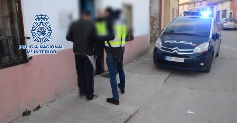 La Policía Nacional libera a dos menores que habían sido vendidas por su hermana a cambio de 20.000 euros