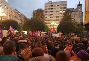 Miles de personas se manifiestan en Castilla-La Mancha por el Día de la Mujer reclamando 