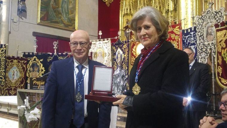 La profesora Teresa Romero pregonó la Semana Santa de Hellín 2018