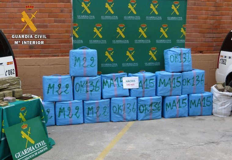 La Guardia Civil de Albacete detiene a una persona e interviene 18 fardos con 540 kilos de hachís