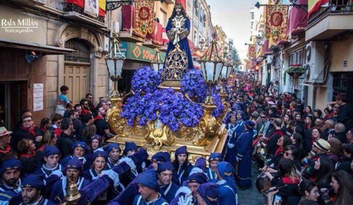 El reconocimiento a José Martínez Morote como Tamborilero del Año inicia la tamborada del miércoles en Hellín