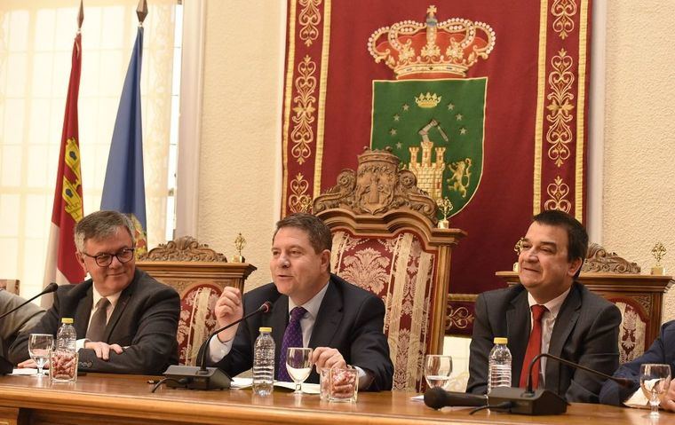 Page anuncia una inversión superior a los 100 millones de euros en materia de regadíos durante la próxima legislatura