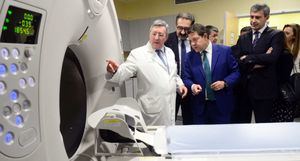 Page visita este miércoles la sala de Radiología Digital y la Unidad de Oncohematología del Hospital General de Albacete