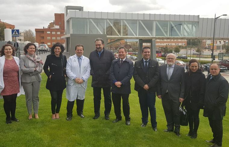 Page inaugura en Albacete la sala de Radiología Digital y la Unidad de Oncohematología del Hospital General