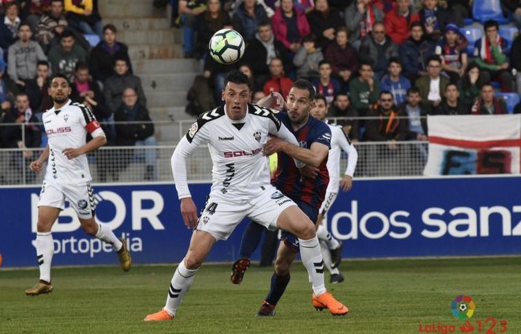 0-0. Un punto para el Albacete en Huesca que sirve para mantener la tranquilidad