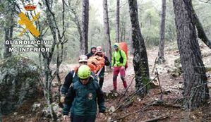 La Guardia Civil auxilia a 35 personas, 34 por hipotermia, en una prueba de montaña en la Sierra del Segura