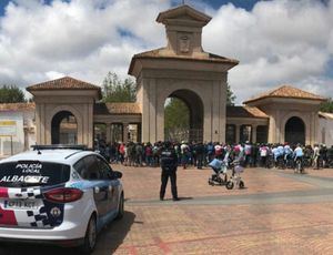 Unos 250 ciclistas se concentran en Albacete por el compañero atropellado el viernes