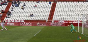 1-1. El Albacete, que no juega a nada, no puede con el Cadiz en otro mal partido, y ya son siete sin ganar