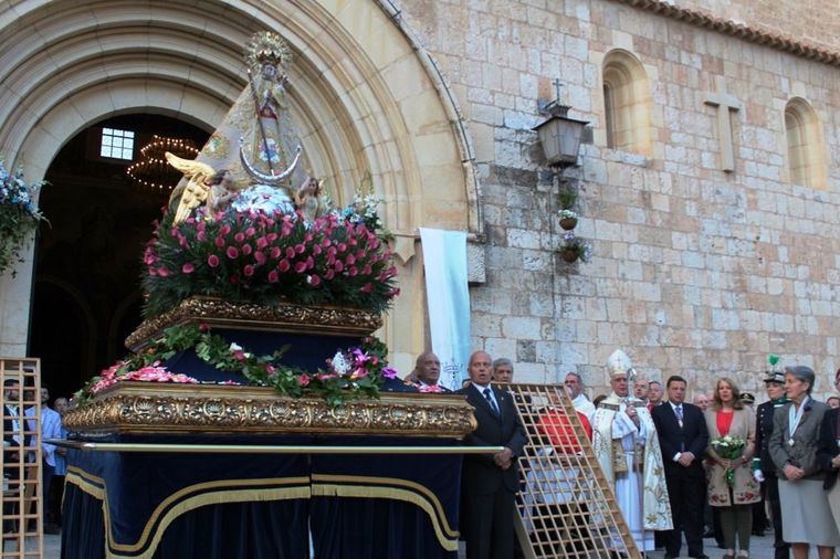 El alcalde de Albacete destaca la devoción y el respeto que los vecinos de Albacete sienten por su patrona la Virgen de Los Llanos
