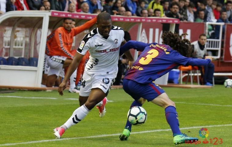 0-0. El Albacete, a un solo punto del descenso tras el empate con el Barcelona B, se la juega en Tenerife en el última jornada