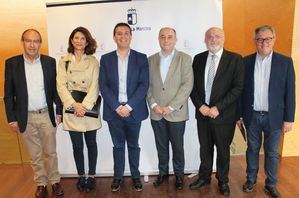 La Diputación de Albacete y la Junta mantienen un encuentro con los Ayuntamientos sobre la convocatoria del Plan Extraordinario por el Empleo
