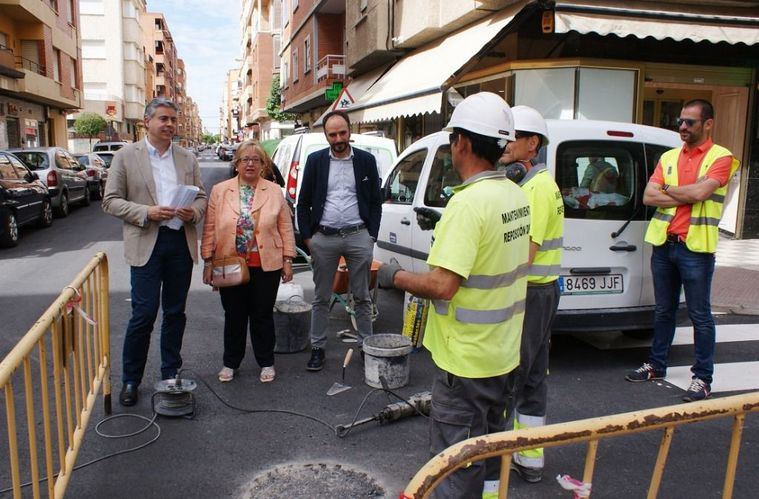 El I Plan de Asfaltado del Ayuntamiento de Albacete ha mejorado el firme de 42 calles de 15 barrios por un importe de más de 300.000 euros