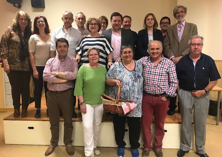 El alcalde anima a los vecinos del barrio de la Feria a seguir impulsando el fuerte y dinámico movimiento vecinal que existe en Albacete
