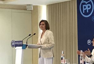 Cospedal anuncia que optará a liderar el PP: "Me presento para ganar, ganar y ganar"