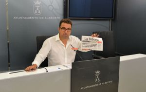 Belinchón: “Un alcalde que miente, tergiversa y manipula, no se merece estar ni un día más al frente del Ayuntamiento de Albacete”