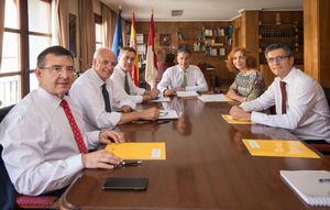 El Delegado del Gobierno en la región mantiene la I Comisión Territorial de Asistencia con los cinco subdelegados provinciales