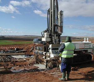 El PSOE se felicita de la paralización de las obras del silo que 