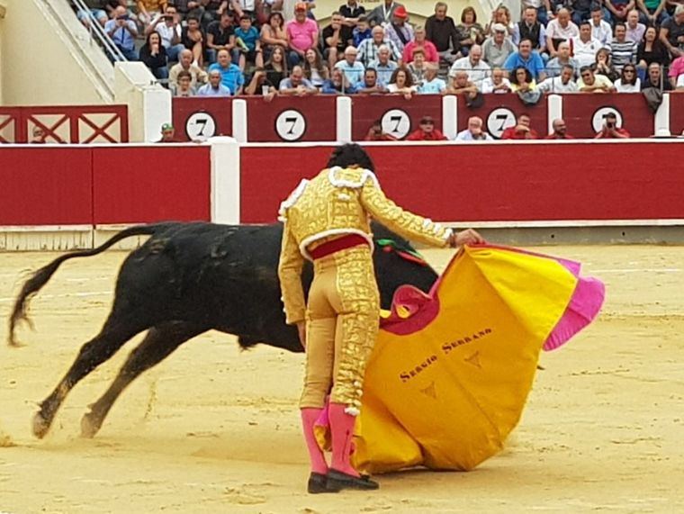 Primera de Feria en Albacete y primera puerta grande para Pepe Moral