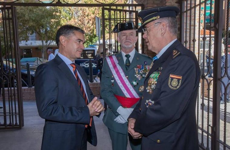 González Ramos: “el trabajo de la Policía Nacional ha contribuido a fortalecer el sistema democrático español”