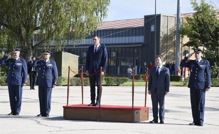 Pedro Sánchez apunta que el 12 de octubre habrá 'sentimientos encontrados' por el aniversario de la muerte del capitán Aybar