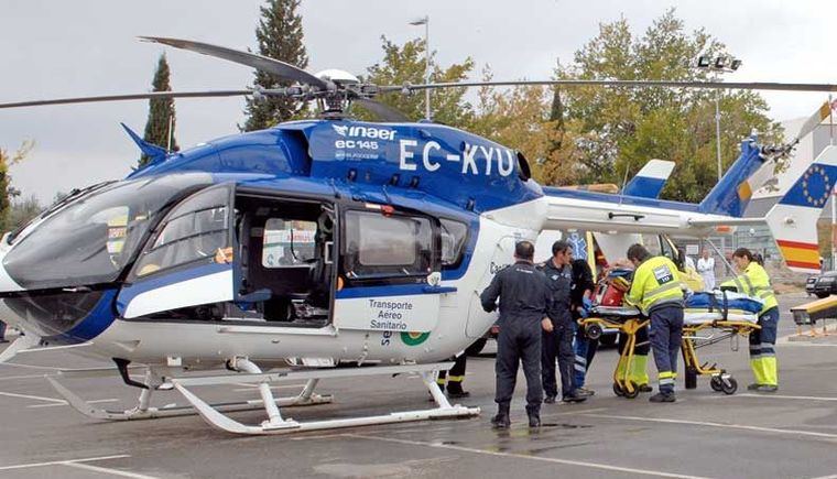 Una furgoneta se sale de la A-31 a la altura de La Roda (Albacete)