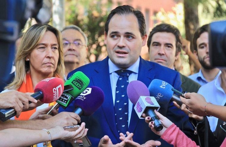 Núñez ve su proyecto como 'nuevo y fresco' y se desmarca de Cospedal: 'Tendrá similitudes, pero importantes diferencias'