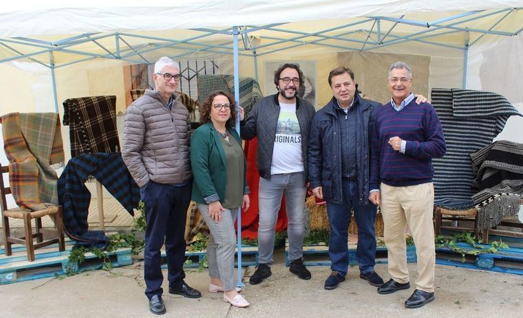 Manuel Serrano destaca la importancia de conservar las tradiciones durante la celebración del XXXI Festival de la Rosa del Azafrán de la pedanía de Santa Ana