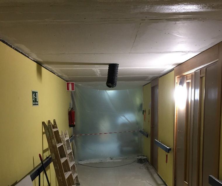 Reparado el techo de la segunda planta del hospital de Albacete tras el derrumbe
 