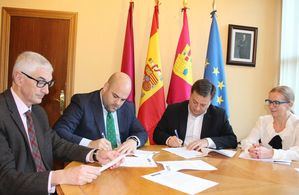 El Ayuntamiento de Albacete firma créditos por 3,1 millones para financiar 
