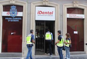El juez de iDental suspende las reclamaciones de los bancos a los afectados