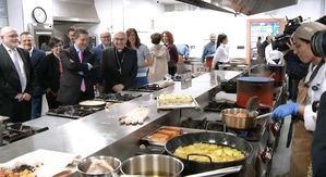 El presidente García-Page visita en Albacete la Escuela de Hostelería 