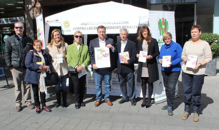 Manuel Serrano destaca la labor que realiza “ALCER Albacete” a favor de la prevención y detección precoz de la enfermedad renal crónica