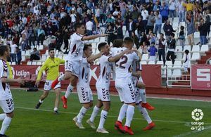 1-0. Un golazo de Eugeni devuelve al Albacete a la senda del triunfo en segunda división