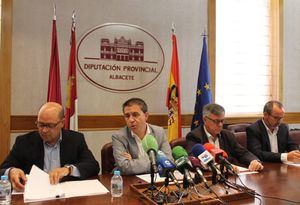 El pleno de la Diputación de Albacete aprueba destinar 5,7 millones de su superávit de 2018 a los POS provinciales