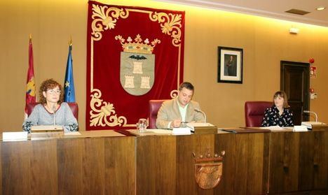 Manuel Serrano afirma que el diálogo y el acuerdo alcanzado han presidido el Ayuntamiento de Albacete que es “un espejo para la gran mayoría de municipios españoles”