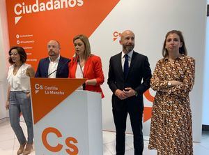 Picazo presenta a los cabezas de lista de Ciudadanos en la región y vaticina que serán 