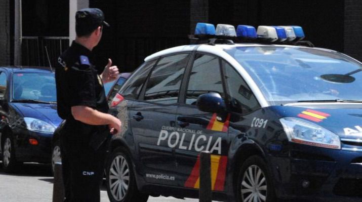 Detenida en Albacete por falsificar documentos y usar los datos de otra persona para comprarse un vehículo
