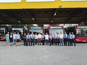 Francisco Navarro asegura que “el aumento de usuarios del autobús urbano confirma que es un servicio útil y de calidad, y vamos a seguir mejorándolo”