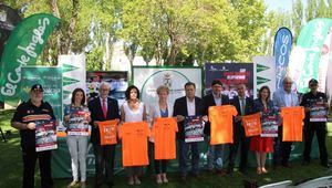 El alcalde invita a participar en la gran fiesta del deporte que vivirá la ciudad de Albacete este domingo con motivo de la XXIV Media Maratón
