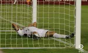 1-2. El Albacete pierde ante el Málaga que le arrebata la tercera plaza de la clasificación