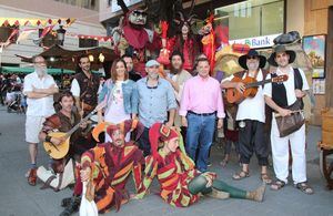 Los albaceteños ya pueden disfrutar del Mercado Medieval con 160 puestos de venta directa y las cerca de 200 actividades