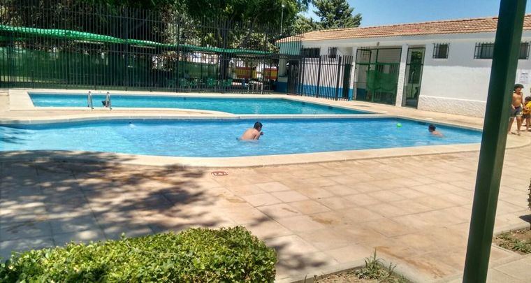 Este sábado abrirán sus puertas las piscinas municipales de las pedanías de Tinajeros, El Salobral, Argamasón y Santa Ana