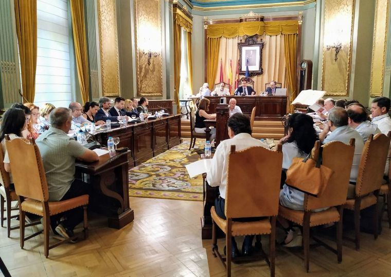 La X Corporación Provincial aprueba en pleno extraordinario los trámites para el funcionamiento interno de la Diputación de Albacete