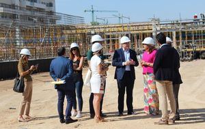 Vicente Casañ celebra el buen ritmo de las obras del nuevo colegio del barrio de Imaginalia